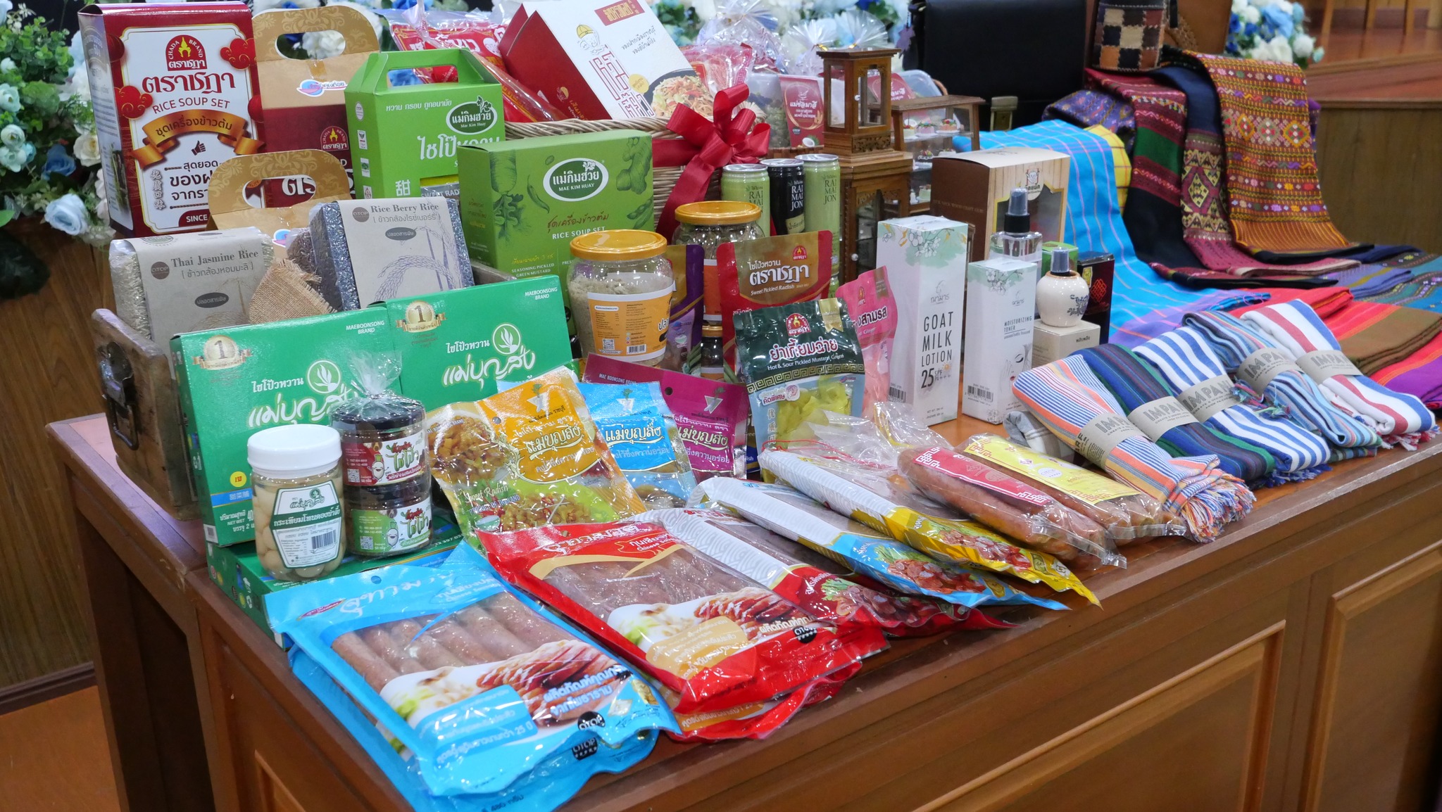 📣 พช.ราชบุรี ร่วมกิจกรรมโชว์ของดีมาครบ ในงาน “ท่องเที่ยวราชบุรี ของดีเมืองโอ่ง และกาชาด” ระหว่าง วันที่ 22 – 31 มีนาคม