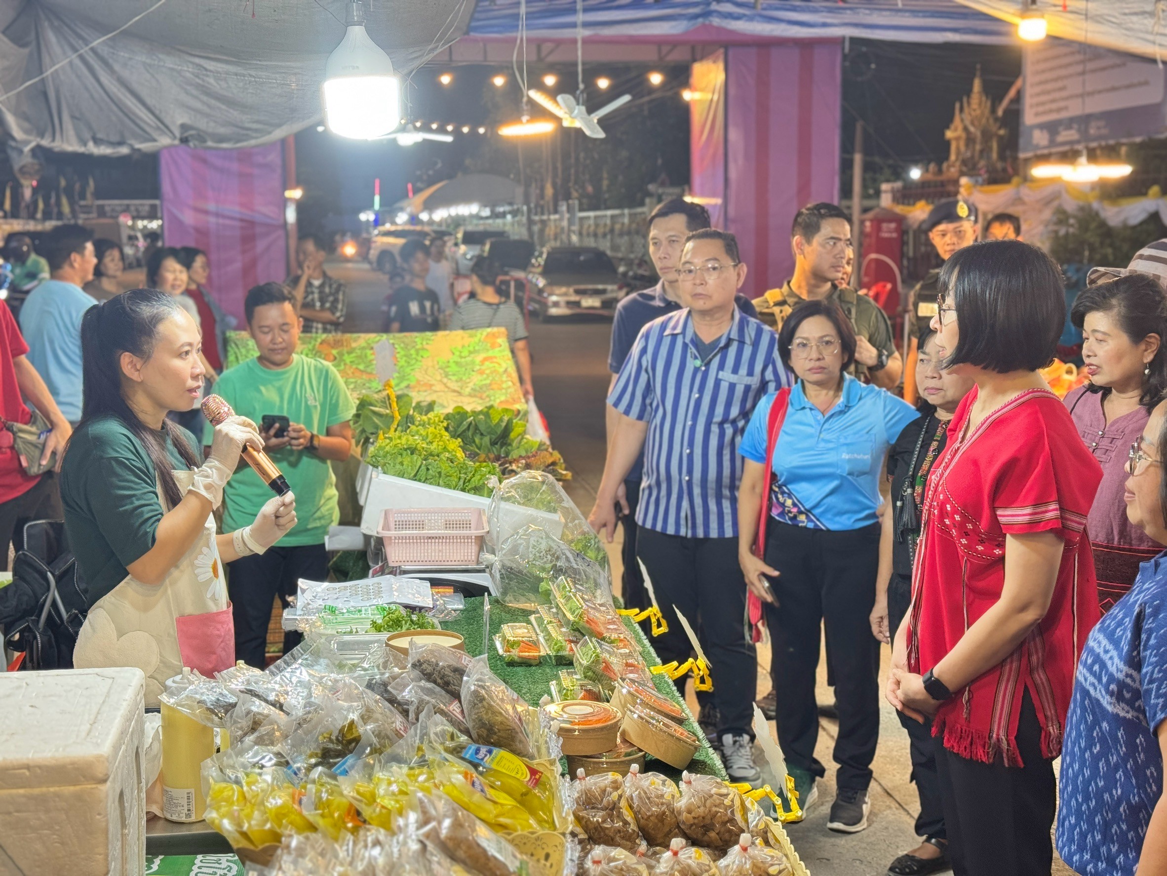 📣 ผู้ว่าราชการจังหวัดราชบุรี เยี่ยมชมของดีเมืองโอ่ง ผลิตภัณฑ์ท้องถิ่น งานหัตถกรรมและสินค้า OTOP และผลิตภัณฑ์ที่เข้าร่วมโครงการ KBO/QD ประจำปี 2568 (กิจกรรมทดสอบตลาด) ในงานท่องเที่ยวราชบุรี ของดีเมืองโอ่ง และงานกาชาด ประจำปี 2568