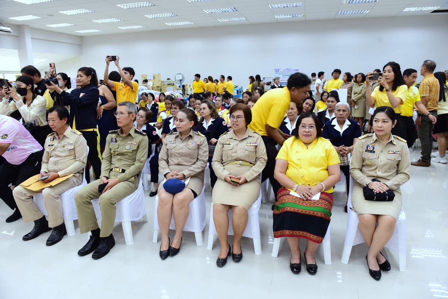 📣 พช.ราชบุรี ร่วมกิจกรรมวันรวมน้ำใจ “สายธารน้ำใจ สายใยกาชาด” ประจำปี 2568