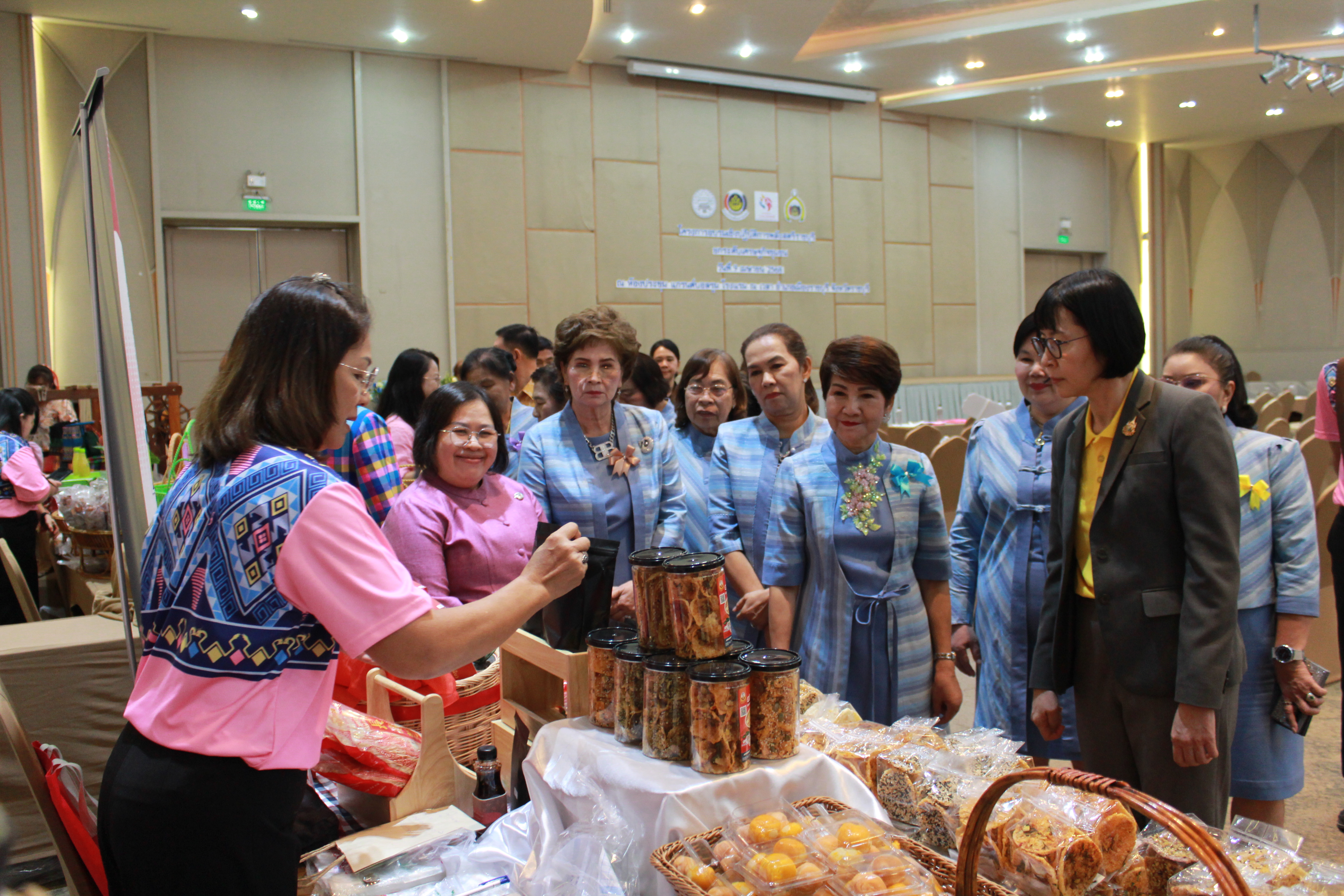 📣พช.ราชบุรี จัดโครงการอบรมเชิงปฏิบัติการพลังสตรีราชบุรี ยกระดับเศรษฐกิจชุมชน