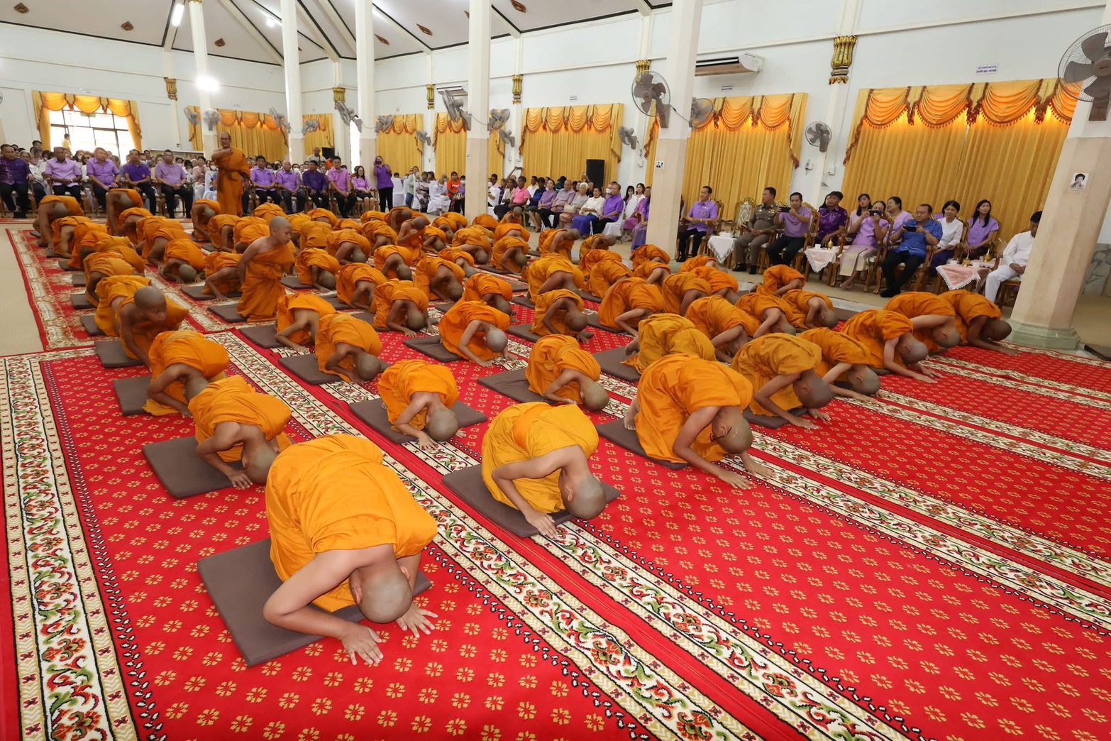 🎯พช.ราชบุรี ร่วมพิธีบรรพชาสามเณร เฉลิมพระเกียรติสมเด็จพระกนิษฐาธิราชเจ้า กรมสมเด็จพระเทพรัตนราชสุดาฯ สยามบรมราชกุมารี เนื่องในโอกาสทรงเจริญพระชนมายุ 70 พรรษา 5 เมษายน 2568