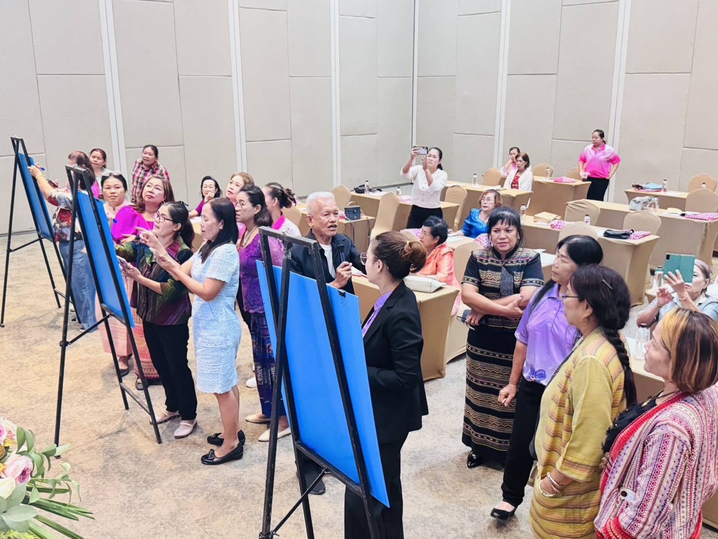 📣พช.ราชบุรี จัดโครงการเพิ่มประสิทธิภาพการปฏิบัติงานกองทุนพัฒนาบทบาทสตรี กลไกขับเคลื่อนกองทุนพัฒนาบทบาทสตรี ระดับจังหวัด จังหวัดราชบุรี