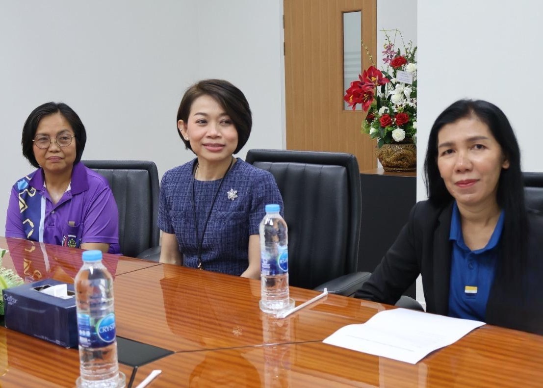 📣พช.ราชบุรี ร่วมปรึกษาข้อราชการ การไกล่เกลี่ยก่อนฟ้องกองทุนพัฒนาบทบาทสตรี และกองทุนชุมชนที่อยู่ในความรับผิดชอบของกรมการพัฒนาชุมชน