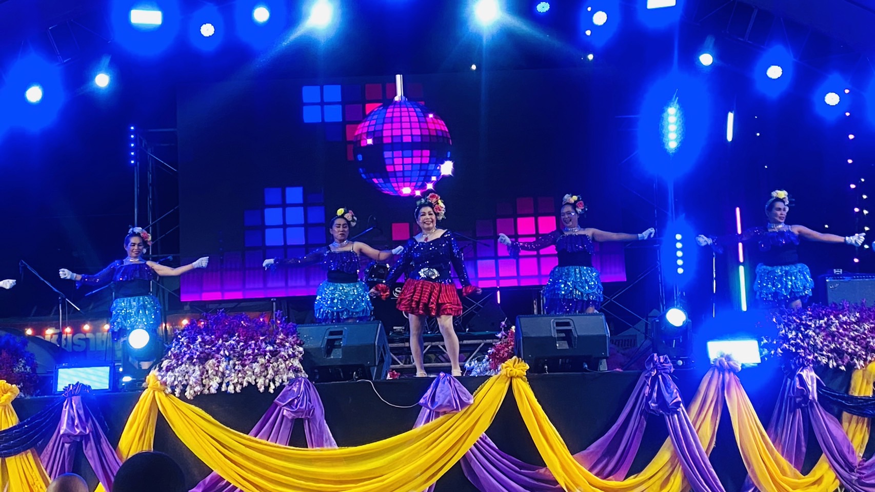 🎯พช.ราชบุรี ร่วมงาน “วันมะม่วงและของดีอำเภอปากท่อ ครั้งที่ 26 ประจำปี 2568” และจัดกิจกรรมการประกวดย้อนวันวาน สตรีอาสา 2568