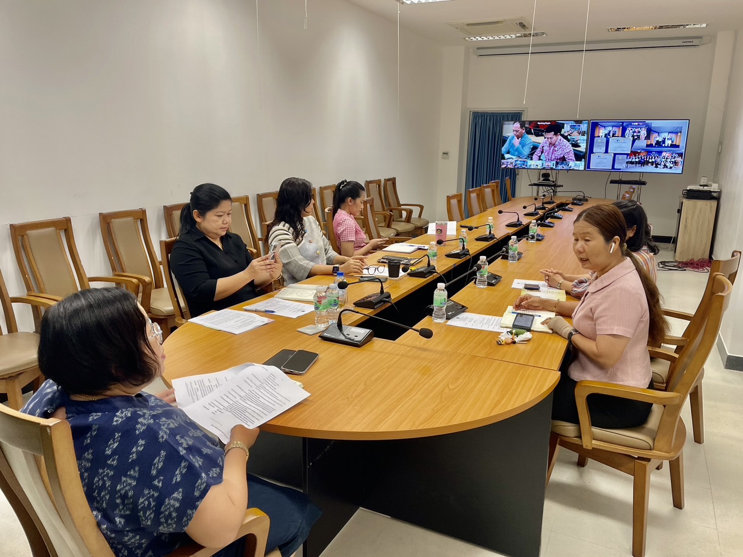 🎯 พช.ราชบุรี  ร่วมประชุมกรมการพัฒนาชุมชนครั้งที่ 4/2568