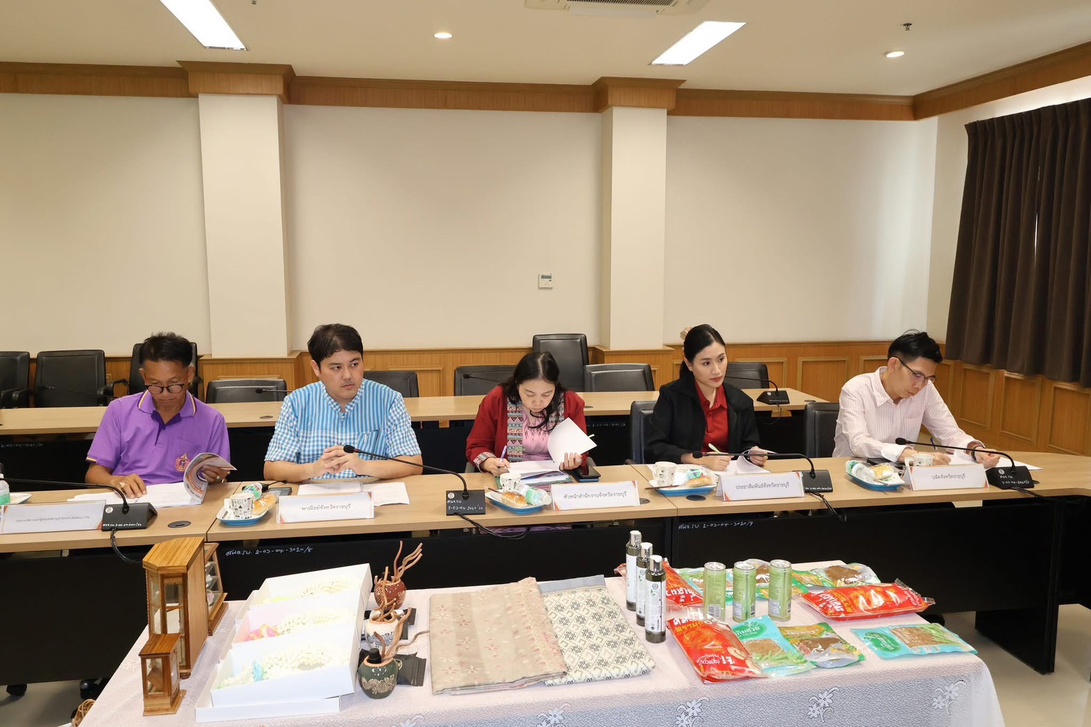 🎯พช.ราชบุรี จัดประชุมคัดสรรสุดยอดผลิตภัณฑ์ OTOP เด่น จังหวัดราชบุรี