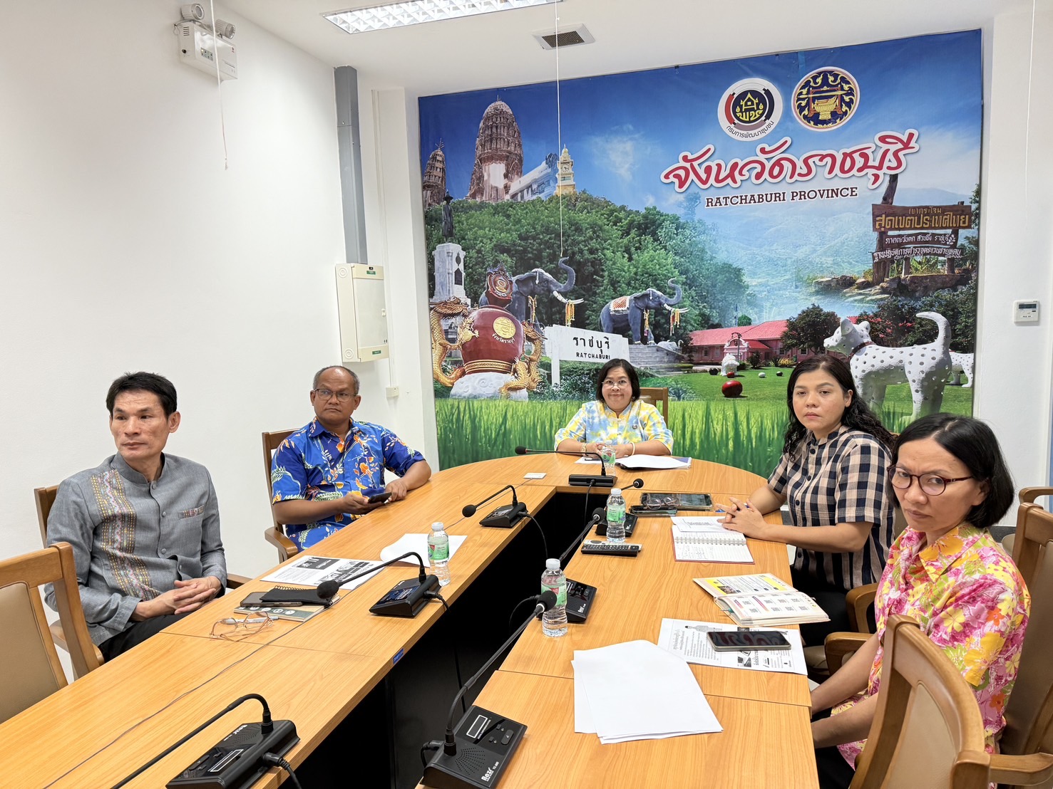 🌟พช.ราชบุรี ร่วมประชุมเชิงปฏิบัติการเพิ่มประสิทธิภาพการปฏิบัติงานของตำแหน่งประเภทวิชาการ ระดับชำนาญการพิเศษ (ผู้ปฏิบัติงานที่มีประสบการณ์)