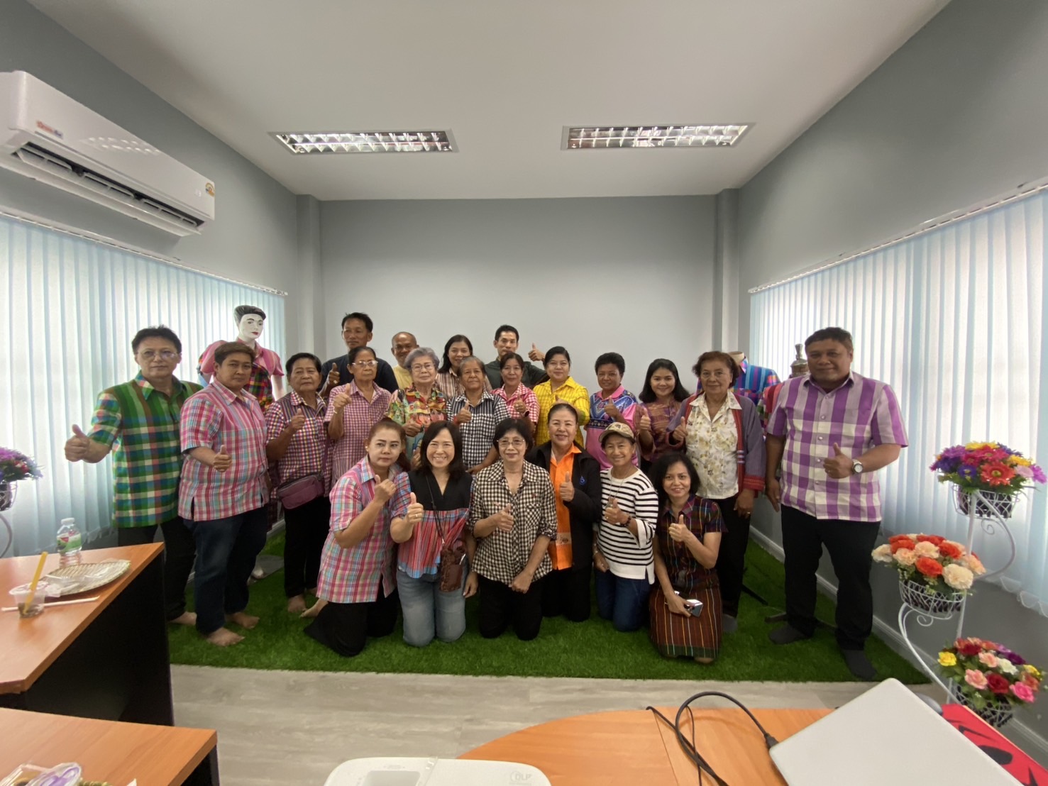 🎯พช.ราชบุรี เฟ้นคัดเลือกคนกองทุนพัฒนาบทบาทสตรีดีเด่น ระดับจังหวัด ตามโครงการเชิดชูเกียรติคนกองทุนพัฒนาบทบาทสตรี ประจำปี 2568