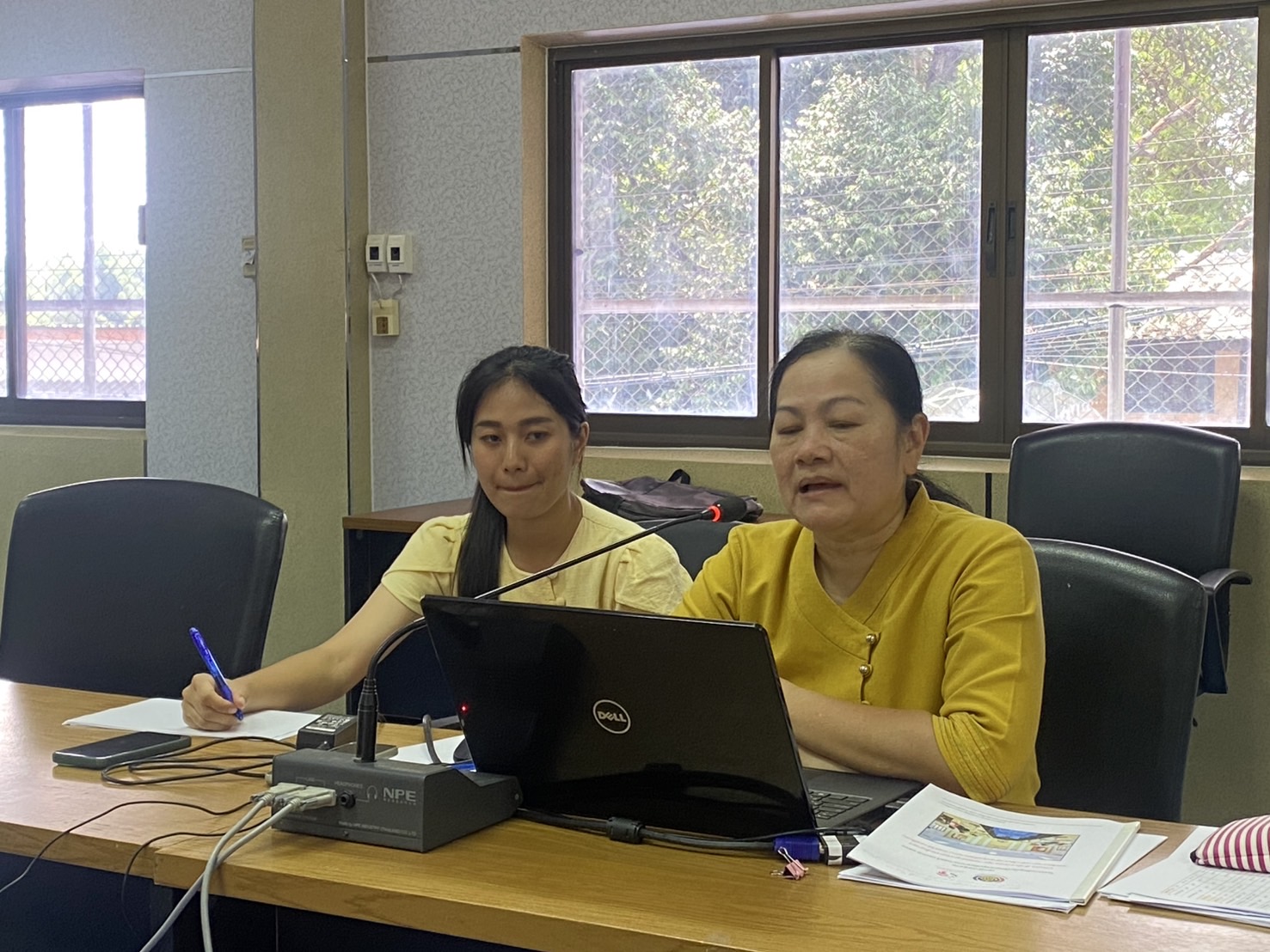 🎯พช.ราชบุรี เฟ้นคัดเลือกคนกองทุนพัฒนาบทบาทสตรีดีเด่น ระดับจังหวัด ตามโครงการเชิดชูเกียรติคนกองทุนพัฒนาบทบาทสตรี ประจำปี 2568