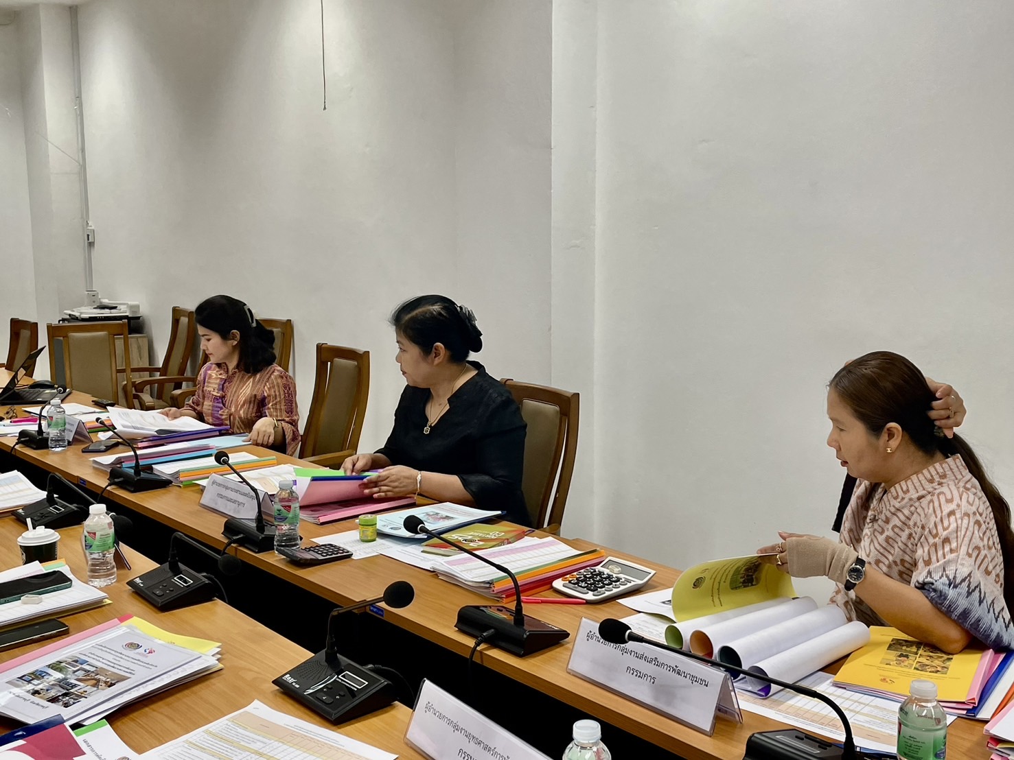 📣 พช.ราชบุรี คัดเลือกคนกองทุนพัฒนาบทบาทสตรีดีเด่นระดับจังหวัด ตามโครงการเชิดชูเกียรติคนกองทุนพัฒนาบทบาทสตรี ประจำปี 2568