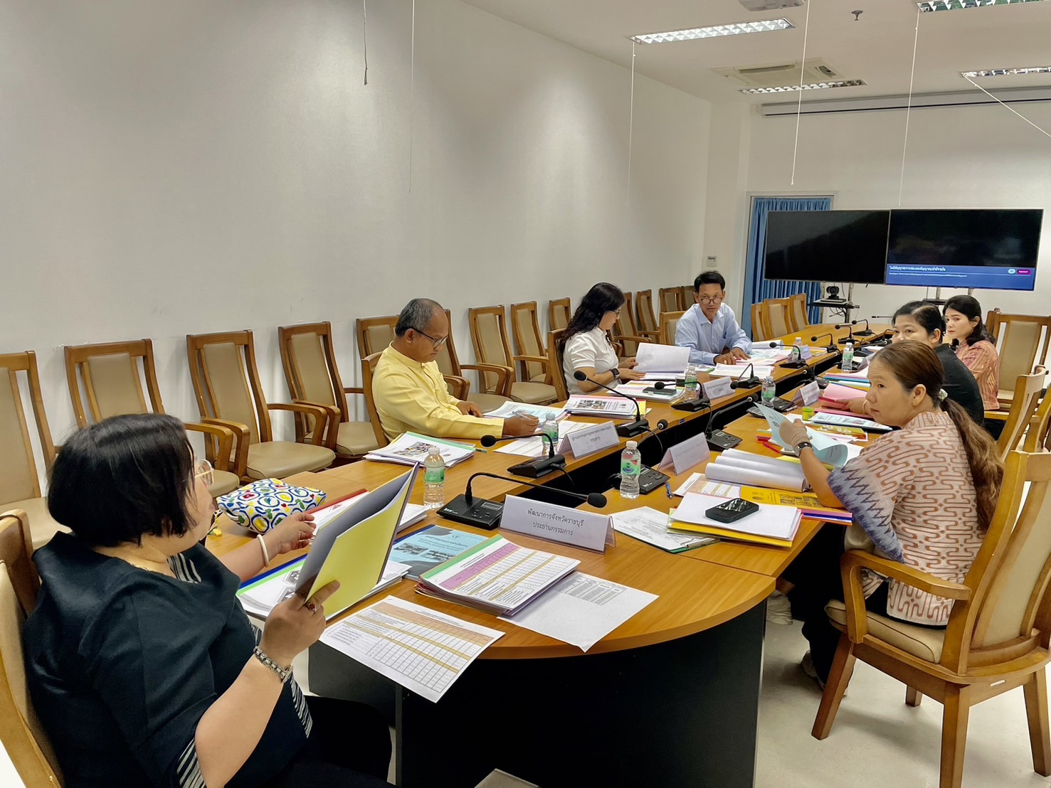 📣 พช.ราชบุรี คัดเลือกคนกองทุนพัฒนาบทบาทสตรีดีเด่นระดับจังหวัด ตามโครงการเชิดชูเกียรติคนกองทุนพัฒนาบทบาทสตรี ประจำปี 2568