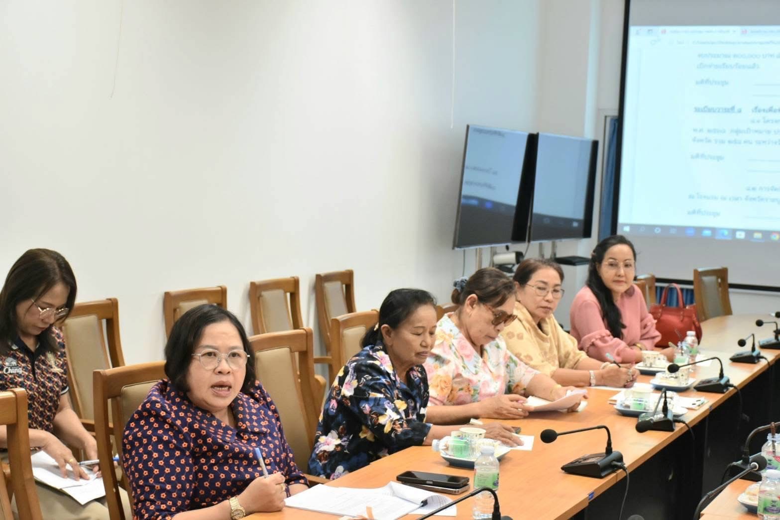 📣พช.ราชบุรี ประชุมคณะกรรมการพัฒนาสตรีจังหวัดราชบุรี (กพสจ.) ครั้งที่ 2/2568