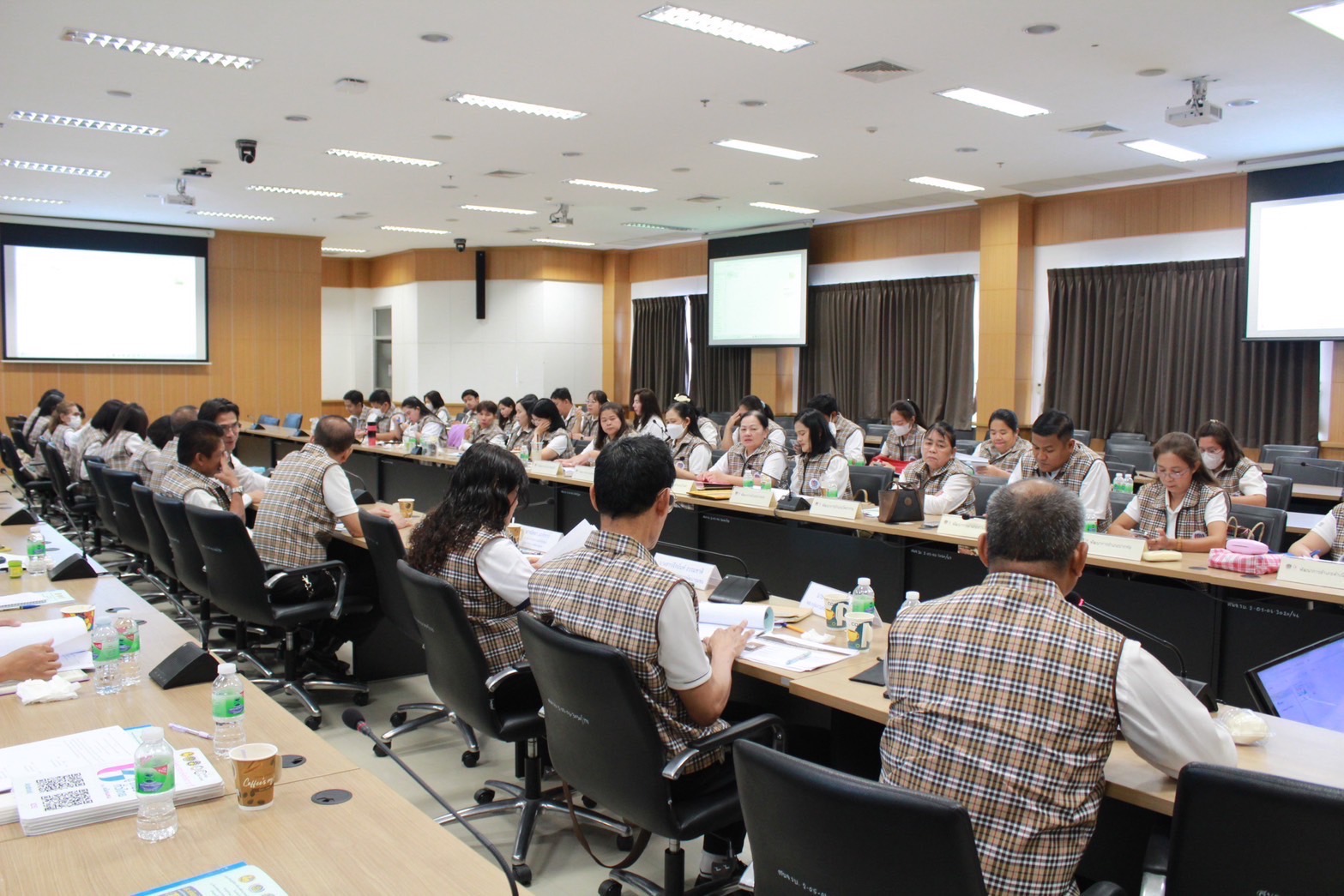 📣พช.ราชบุรี ดำเนินโครงการประชุมเชิงปฏิบัติการขับเคลื่อนประเด็นเน้นย้ำกรมการพัฒนาชุมชน ในจังหวัดราชบุรี