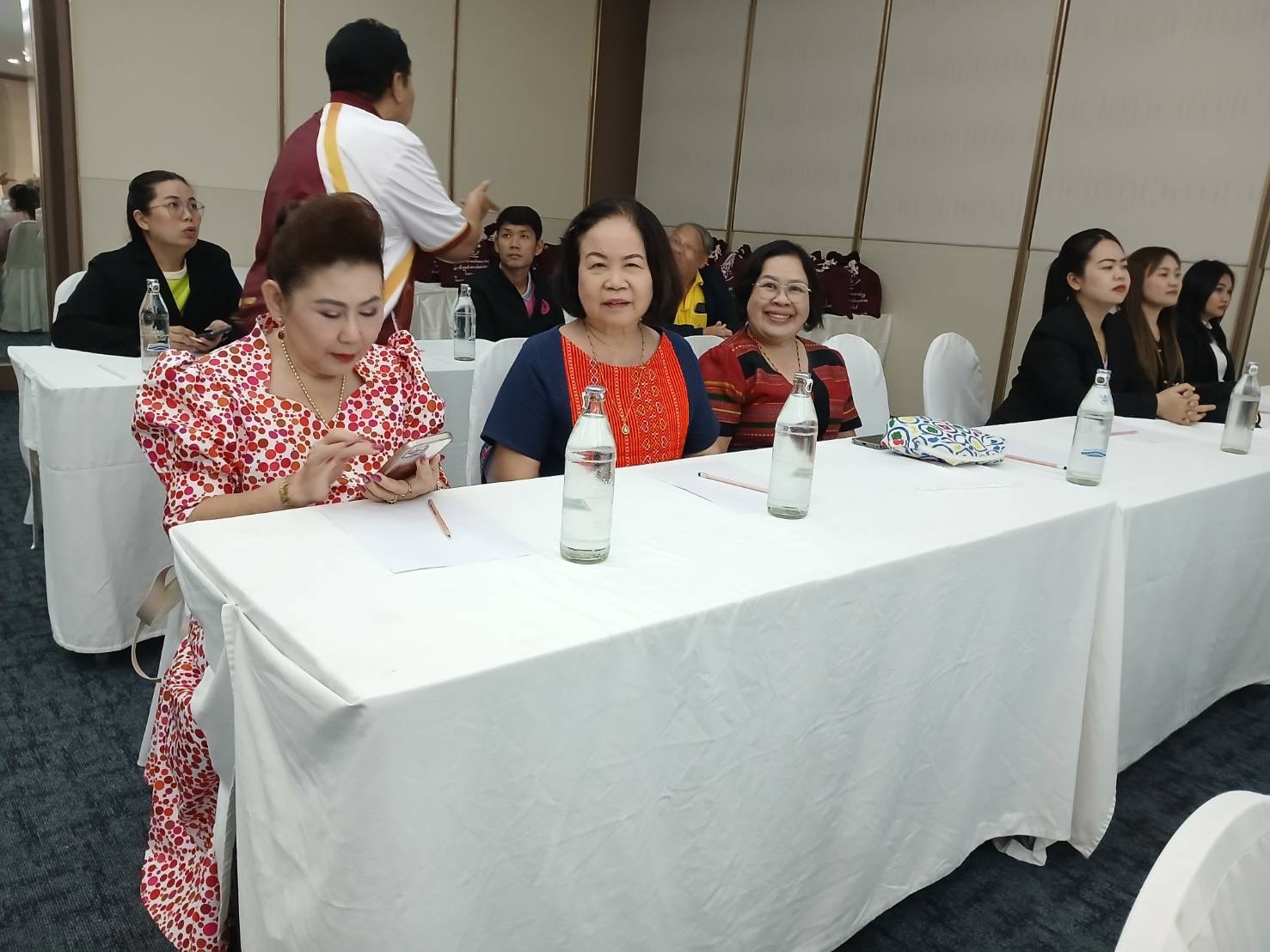 📣 พช.ราชบุรี เข้าร่วมโครงการน้ำพระทัยพระราชทาน สานสัมพันธ์ สัญจร องค์กรสมาชิก ภาค 4 สภาสังคมสงเคราะห์แห่งประเทศไทย ในพระบรมราชูปถัมภ์