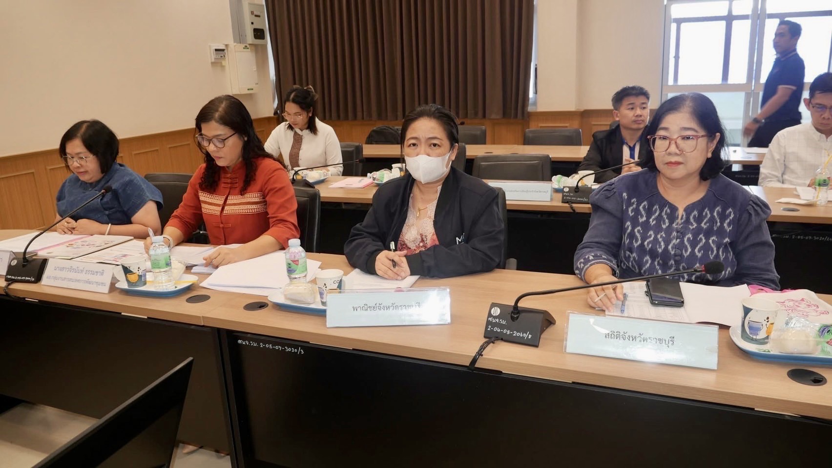 📣 พช. ราชบุรี จัดประชุมนำเสนอผลการจัดเก็บและรับรองคุณภาพข้อมูลความจำเป็นพื้นฐาน (จปฐ.) ระดับจังหวัด ประจำปี 2568