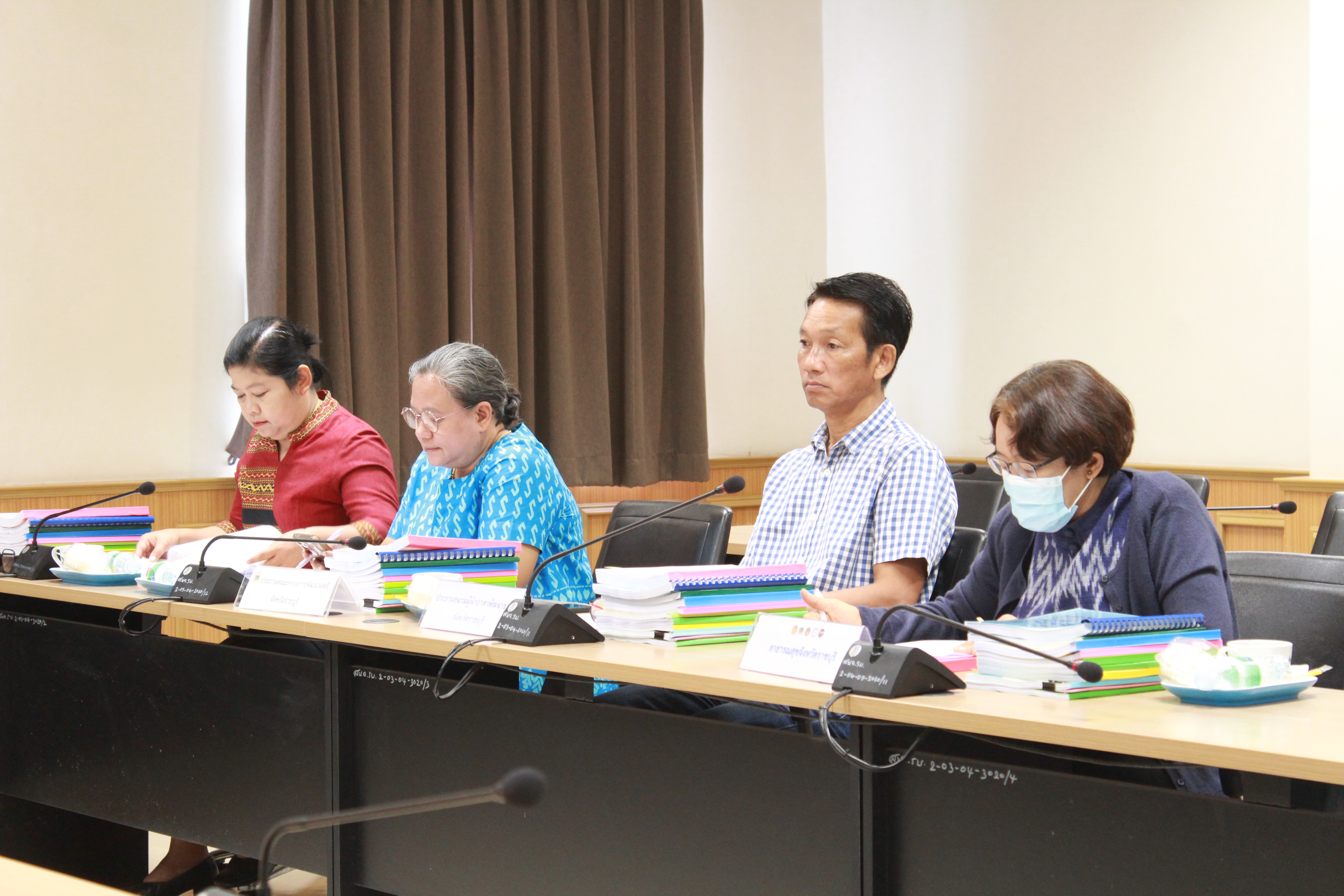 📣 พช.ราชบุรี ประชุมคณะทำงานกลั่นกรองการคัดสรรกิจกรรมพัฒนาชุมชนดีเด่นระดับจังหวัดราชบุรี ประจำปี 2568 ครั้งที่ 1/2568