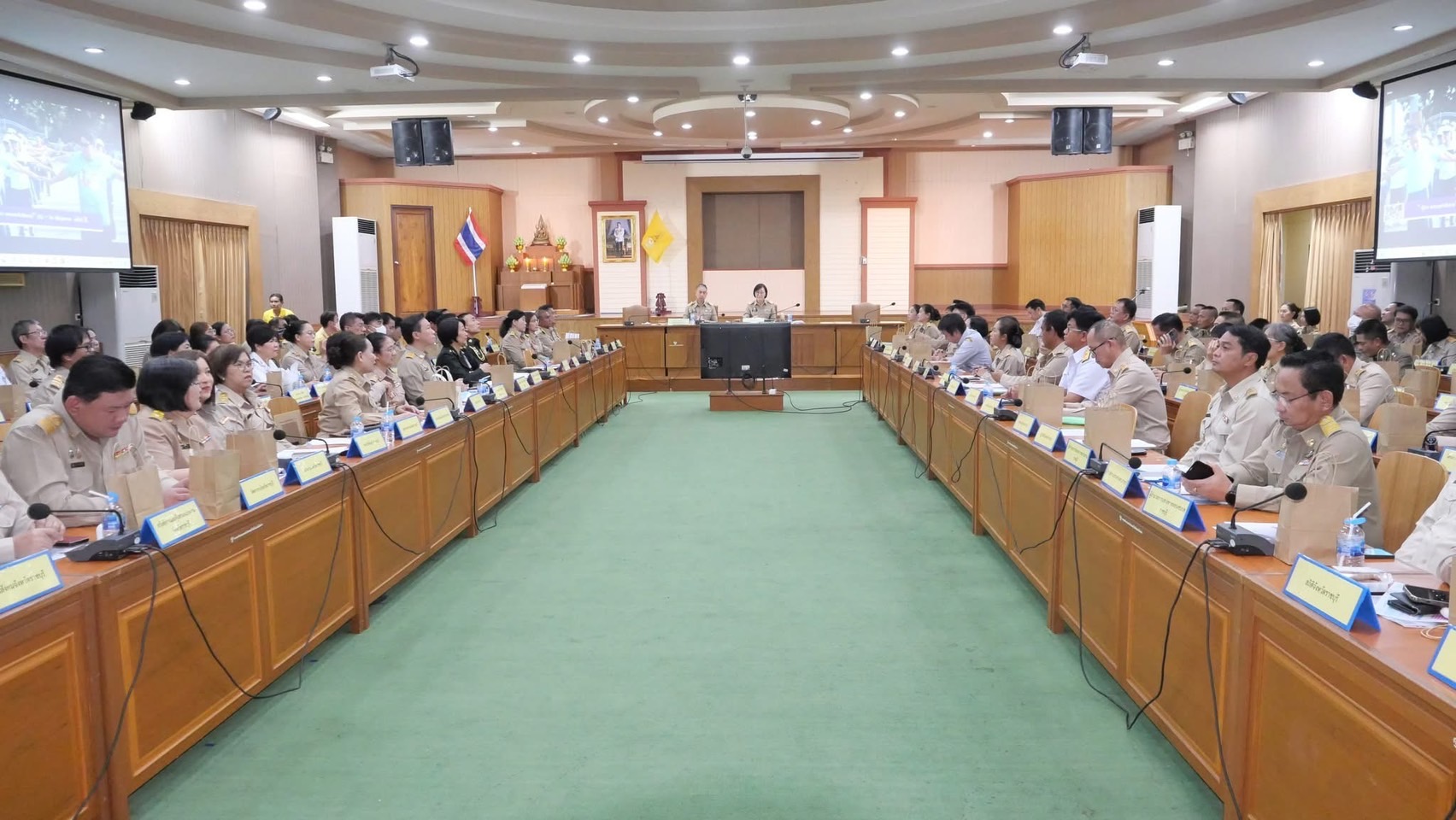 🎯 พช.ราชบุรี ร่วมประชุมหัวหน้าส่วนราชการจังหวัดราชบุรี ประจำเดือนมิถุนายน 2568