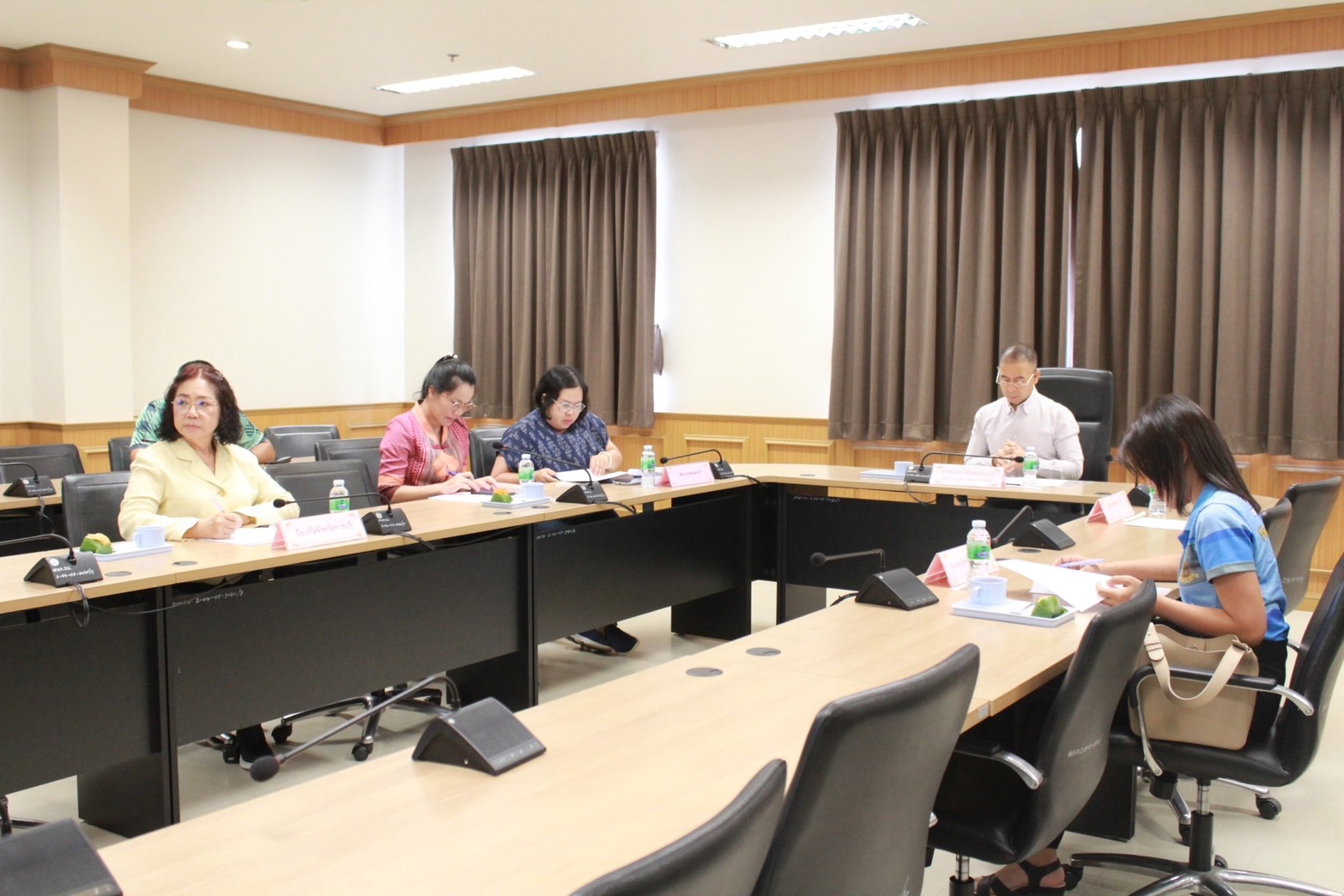 📣 พช.ราชบุรี ร่วมประชุมชี้แจงแนวทาง “พัฒนาและฟื้นฟูหมู่บ้าน/ชุมชนกองทุนแม่ของแผ่นดิน ระยะ 2 เดือน”