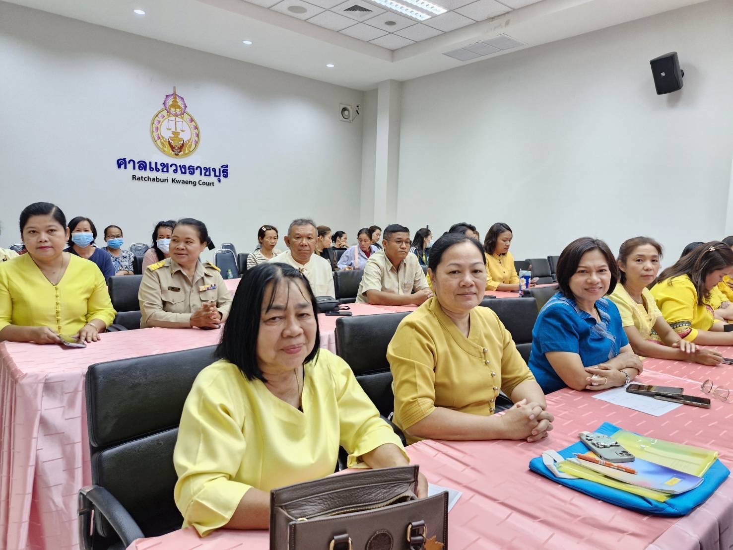 📣 พช.ราชบุรี ร่วมกับศาลแขวงราชบุรี ไกล่เกลี่ยก่อนฟ้องลูกหนี้เกินกำหนดชำระกองทุนพัฒนาบทบาทสตรี ตามโครงการ “ร่วมใจไกล่เกลี่ย 2025”