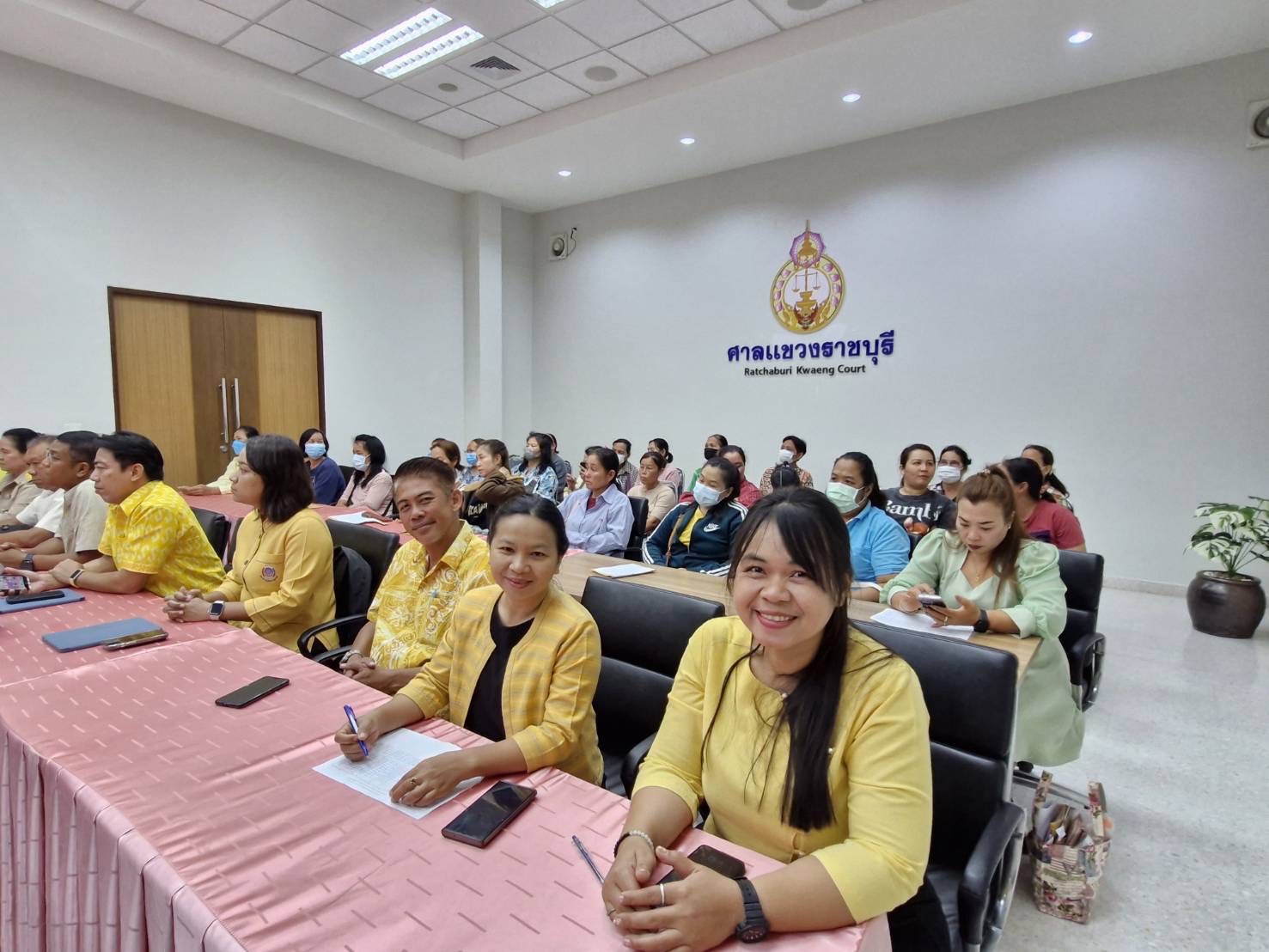 📣 พช.ราชบุรี ร่วมกับศาลแขวงราชบุรี ไกล่เกลี่ยก่อนฟ้องลูกหนี้เกินกำหนดชำระกองทุนพัฒนาบทบาทสตรี ตามโครงการ “ร่วมใจไกล่เกลี่ย 2025”