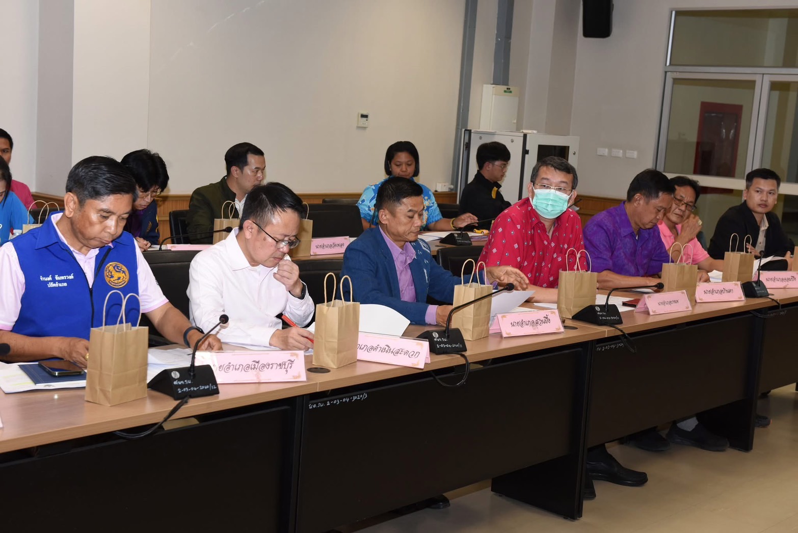 📣 พช.ราชบุรี ร่วมประชุมชี้แจงแนวทางการดำเนินงานพัฒนาและฟื้นฟูหมู่บ้าน/ชุมชน กองทุนแม่ของแผ่นดินในระยะ 2 เดือน (1 มิถุนายน – 31 กรกฎาคม 2568)