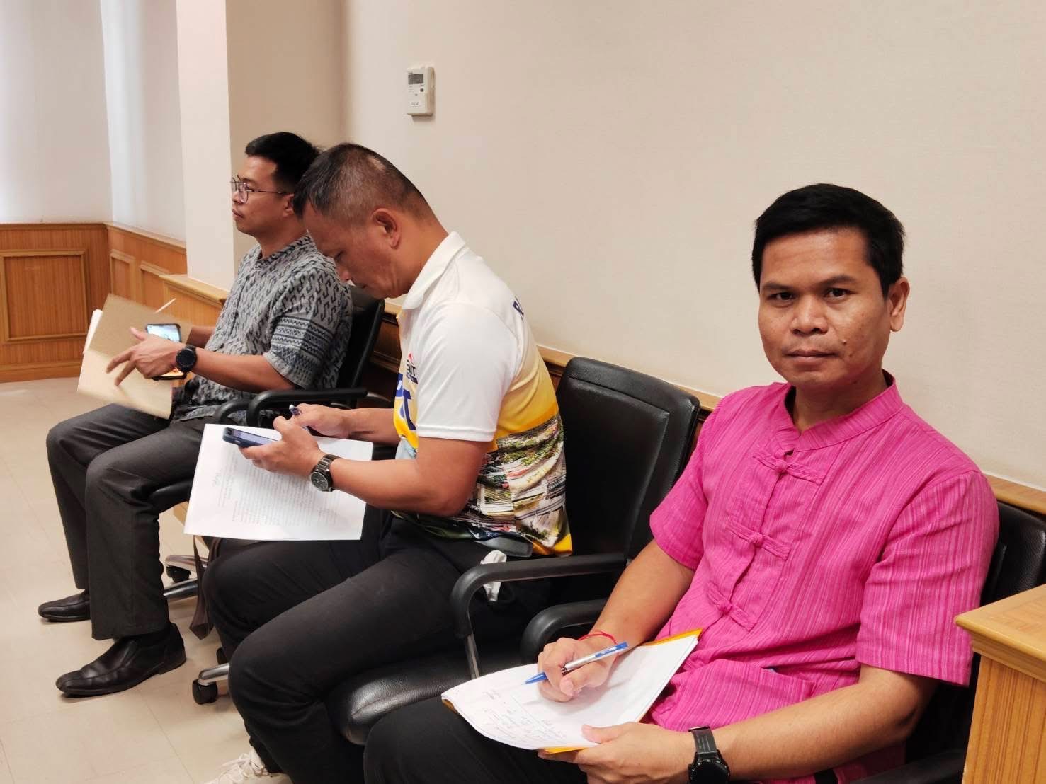 📣 พช.ราชบุรี ร่วมประชุมชี้แจงแนวทางการดำเนินงานพัฒนาและฟื้นฟูหมู่บ้าน/ชุมชน กองทุนแม่ของแผ่นดินในระยะ 2 เดือน (1 มิถุนายน – 31 กรกฎาคม 2568)