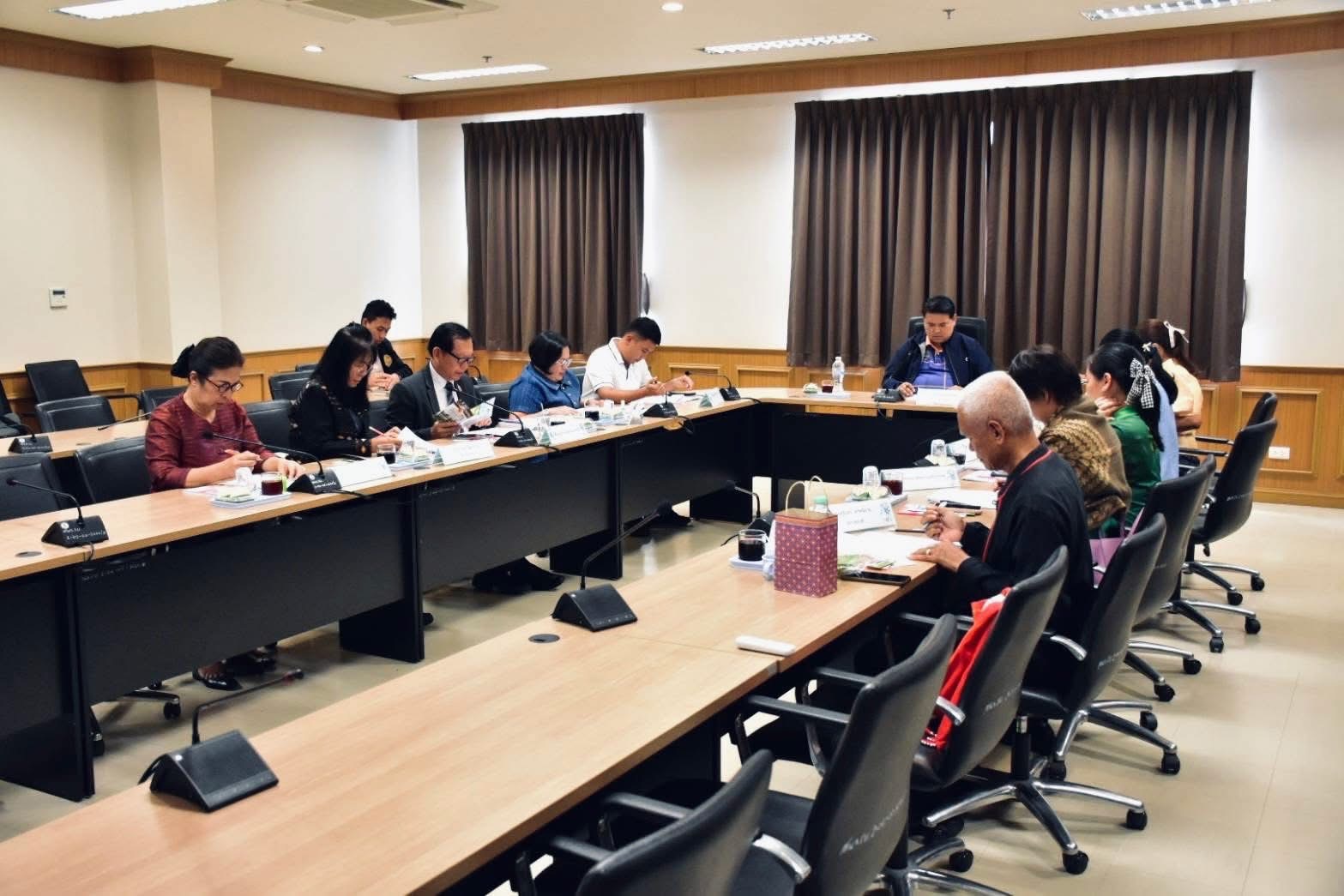 📣 พช.ราชบุรี เข้าร่วมประชุมคณะกรรมการประเมินและคัดเลือกชุมชน องค์กร และอำเภอคุณธรรมต้นแบบโดดเด่น ประจำปีงบประมาณ 2568