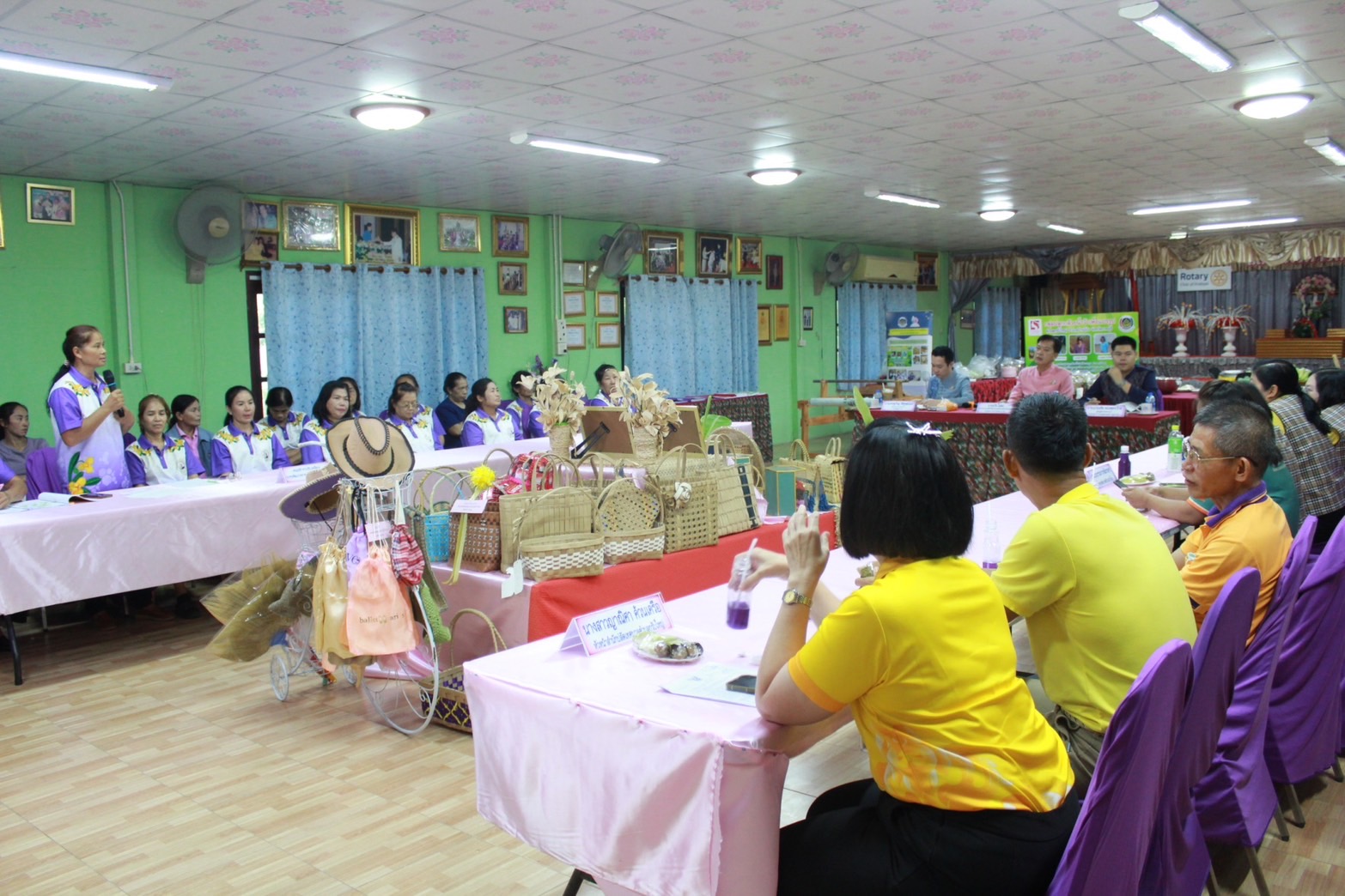 📣 พช.ราชบุรี เข้ารับการพิจารณาคัดเลือกคนกองทุนพัฒนาบทบาทสตรีดีเด่นระดับศูนย์ศึกษาและพัฒนาชุมชน โครงการเชิดชูเกียรติคนกองทุนพัฒนาบทบาทสตรี ประจำปี 2568