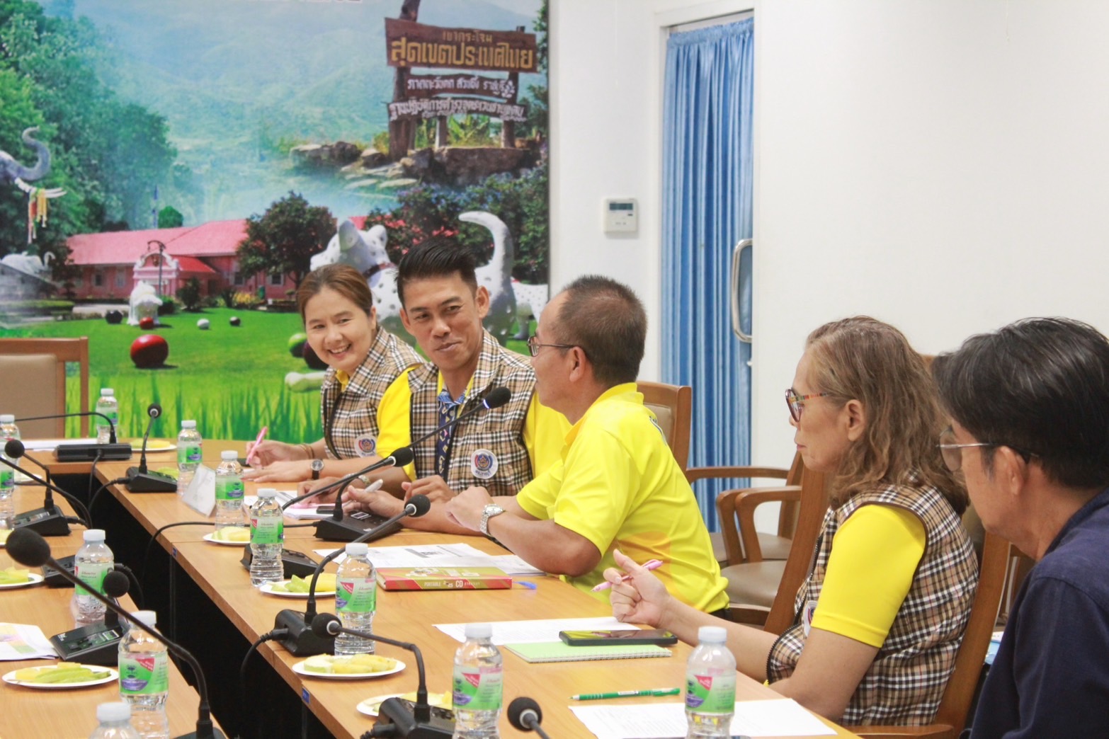 📣 พช.ราชบุรี ให้การต้อนรับคณะตรวจติดตามโครงการพัฒนาหมู่บ้านเศรษฐกิจพอเพียง กรมการพัฒนาชุมชน