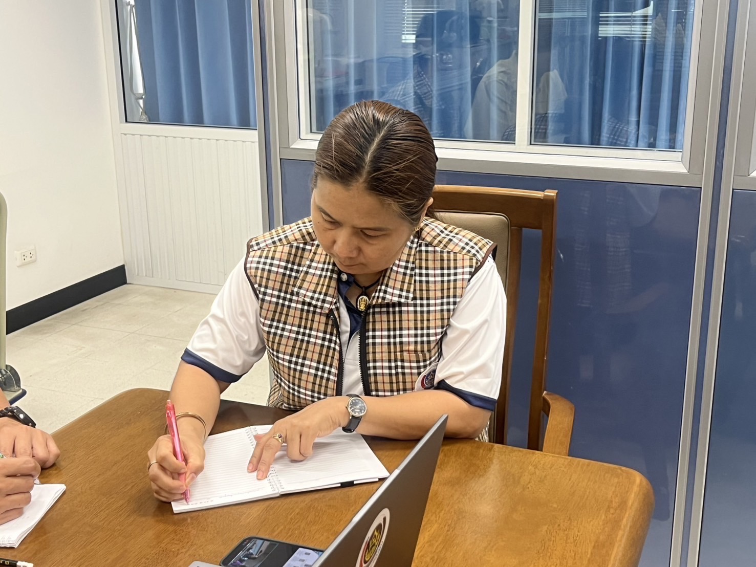 🎯 พช.ราชบุรี ร่วมประชุมสร้างความรู้ความเข้าใจแนวทางการขับเคลื่อนงานอาสาพัฒนาชุมชนระดับจังหวัด