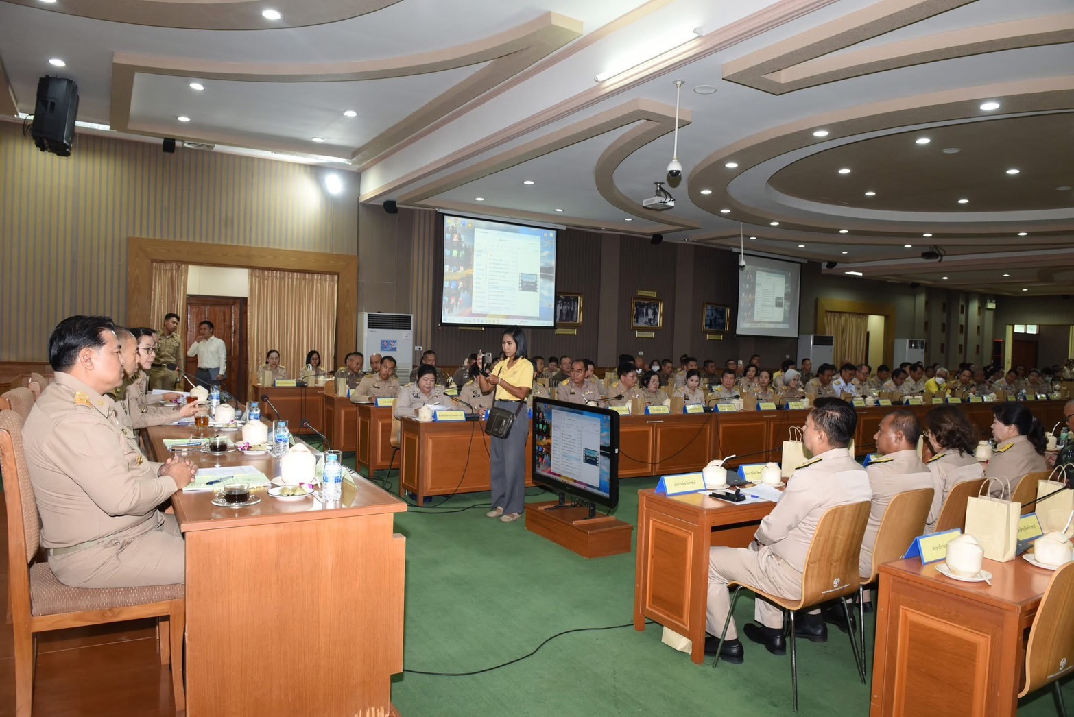 📣 พช.ราชบุรี ร่วมประชุมหัวหน้าส่วนราชการจังหวัดราชบุรี ประจำเดือนกรกฎาคม 2568