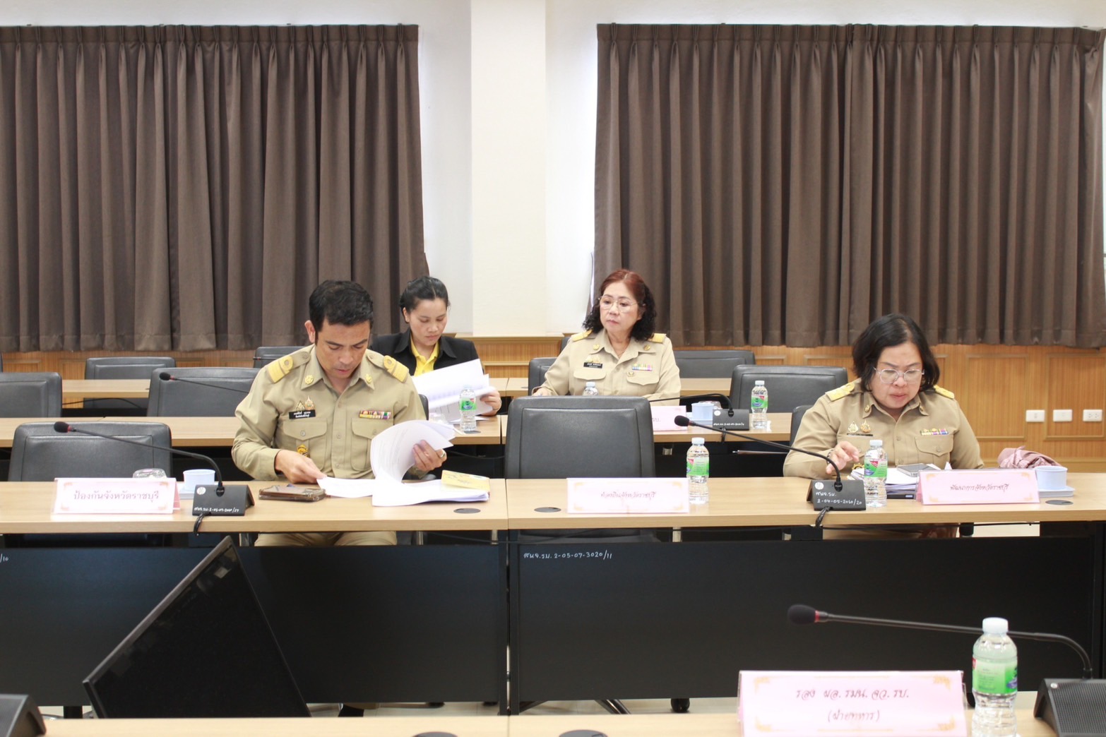 📣 พช.ราชบุรี ร่วมประชุมติดตามแนวทางการดำเนินงานพัฒนาและฟื้นฟูหมู่บ้าน/ชุมชนกองทุนแม่ของแผ่นดิน ในระยะ 2 เดือน (1 มิ.ย. – 31 ก.ค. 68)